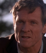 ROSWELL_-_E1X01_PILOT_398.jpg