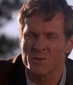 ROSWELL_-_E1X01_PILOT_403.jpg