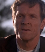 ROSWELL_-_E1X01_PILOT_409.jpg