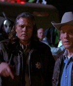 ROSWELL_-_E1X01_PILOT_431.jpg