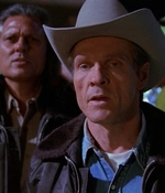 ROSWELL_-_E1X01_PILOT_435.jpg