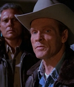 ROSWELL_-_E1X01_PILOT_441.jpg