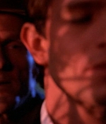ROSWELL_-_E1X01_PILOT_469.jpg
