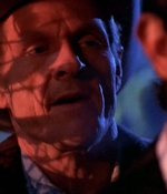 ROSWELL_-_E1X01_PILOT_475.jpg