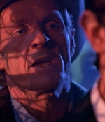 ROSWELL_-_E1X01_PILOT_476.jpg