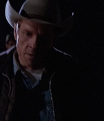 ROSWELL_-_E1X01_PILOT_496.jpg