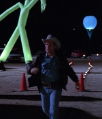 ROSWELL_-_E1X01_PILOT_508.jpg