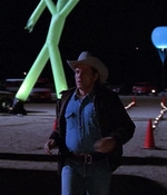 ROSWELL_-_E1X01_PILOT_509.jpg