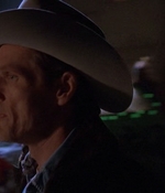 ROSWELL_-_E1X01_PILOT_521.jpg