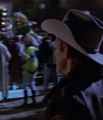 ROSWELL_-_E1X01_PILOT_526.jpg