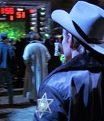ROSWELL_-_E1X01_PILOT_527.jpg