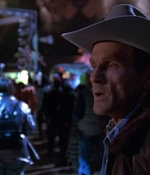 ROSWELL_-_E1X01_PILOT_549.jpg