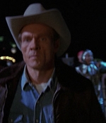 ROSWELL_-_E1X01_PILOT_564.jpg