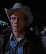 ROSWELL_-_E1X01_PILOT_567.jpg