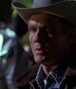 ROSWELL_-_E1X01_PILOT_602.jpg