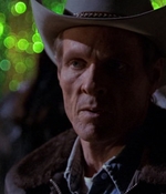 ROSWELL_-_E1X01_PILOT_609.jpg