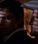 ROSWELL_-_E1X01_PILOT_616.jpg