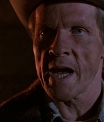 ROSWELL_-_E1X01_PILOT_635.jpg