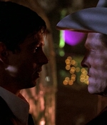 ROSWELL_-_E1X01_PILOT_664.jpg