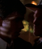 ROSWELL_-_E1X01_PILOT_668.jpg