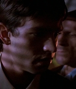 ROSWELL_-_E1X01_PILOT_670.jpg