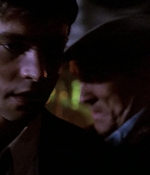 ROSWELL_-_E1X01_PILOT_671.jpg