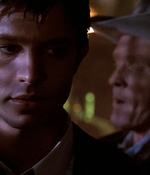 ROSWELL_-_E1X01_PILOT_697.jpg