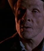 ROSWELL_-_E1X01_PILOT_711.jpg