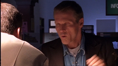 ROSWELL_-_E1X02_THE_MORNING_AFTER_074.jpg