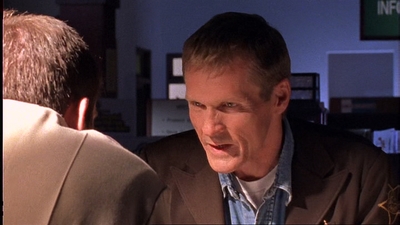ROSWELL_-_E1X02_THE_MORNING_AFTER_077.jpg