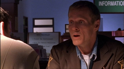 ROSWELL_-_E1X02_THE_MORNING_AFTER_105.jpg