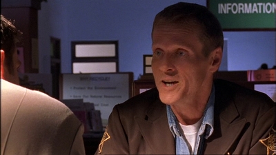 ROSWELL_-_E1X02_THE_MORNING_AFTER_119.jpg