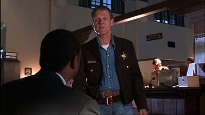 ROSWELL_-_E1X02_THE_MORNING_AFTER_130.jpg