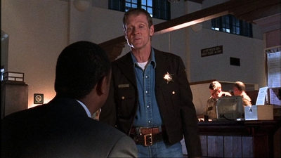 ROSWELL_-_E1X02_THE_MORNING_AFTER_131.jpg