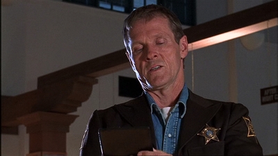 ROSWELL_-_E1X02_THE_MORNING_AFTER_140.jpg