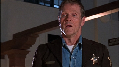 ROSWELL_-_E1X02_THE_MORNING_AFTER_167.jpg