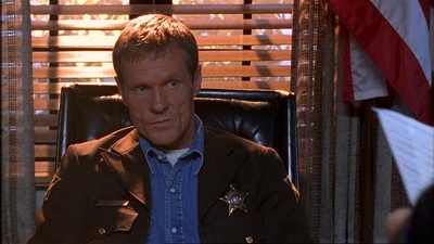 ROSWELL_-_E1X02_THE_MORNING_AFTER_259.jpg