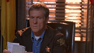 ROSWELL_-_E1X02_THE_MORNING_AFTER_278.jpg