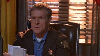 ROSWELL_-_E1X02_THE_MORNING_AFTER_280.jpg