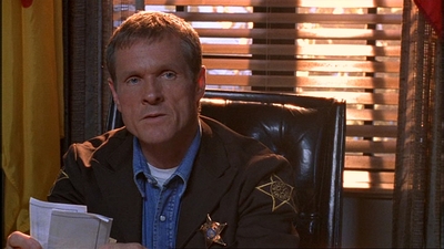 ROSWELL_-_E1X02_THE_MORNING_AFTER_290.jpg