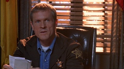 ROSWELL_-_E1X02_THE_MORNING_AFTER_292.jpg
