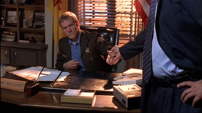ROSWELL_-_E1X02_THE_MORNING_AFTER_317.jpg