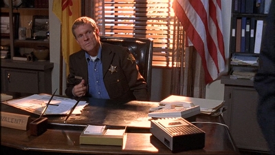 ROSWELL_-_E1X02_THE_MORNING_AFTER_321.jpg