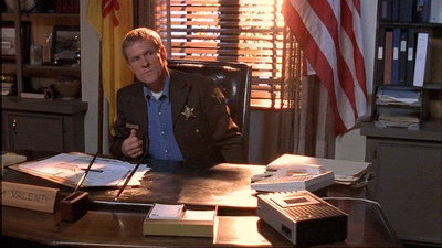 ROSWELL_-_E1X02_THE_MORNING_AFTER_322.jpg