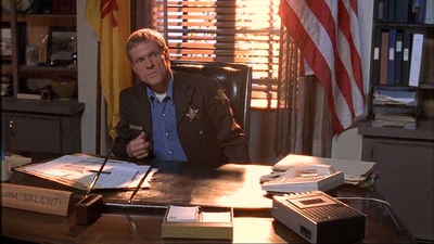 ROSWELL_-_E1X02_THE_MORNING_AFTER_323.jpg
