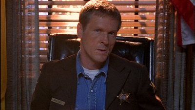 ROSWELL_-_E1X02_THE_MORNING_AFTER_333.jpg