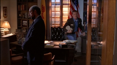 ROSWELL_-_E1X02_THE_MORNING_AFTER_341.jpg