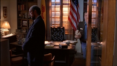 ROSWELL_-_E1X02_THE_MORNING_AFTER_344.jpg
