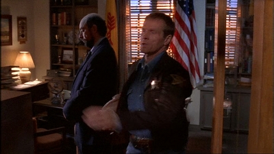 ROSWELL_-_E1X02_THE_MORNING_AFTER_348.jpg