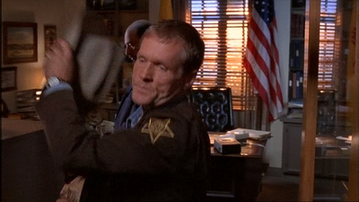 ROSWELL_-_E1X02_THE_MORNING_AFTER_350.jpg